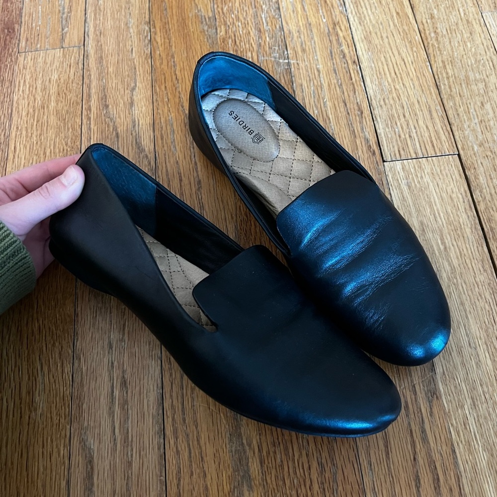Birdies Black Flats Minimalist Slip-On Loafers